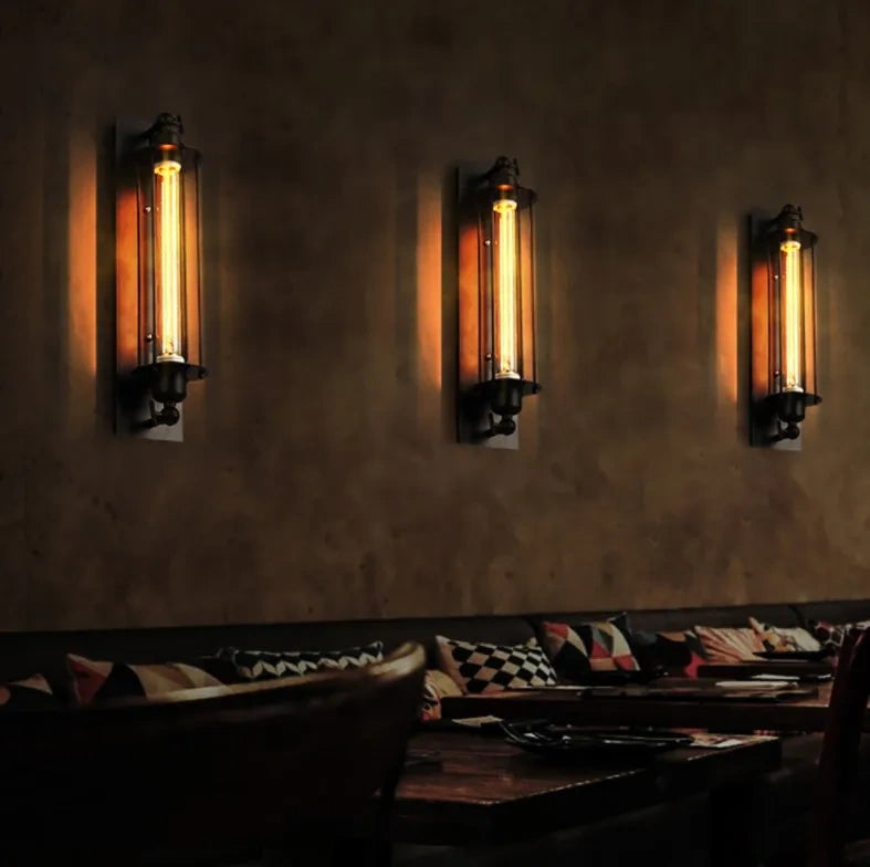 Iron Flute Wall Lamp