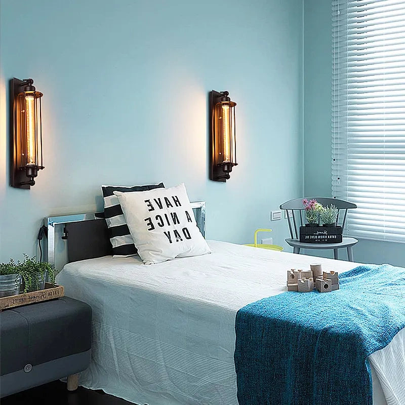 Iron Flute Wall Lamp