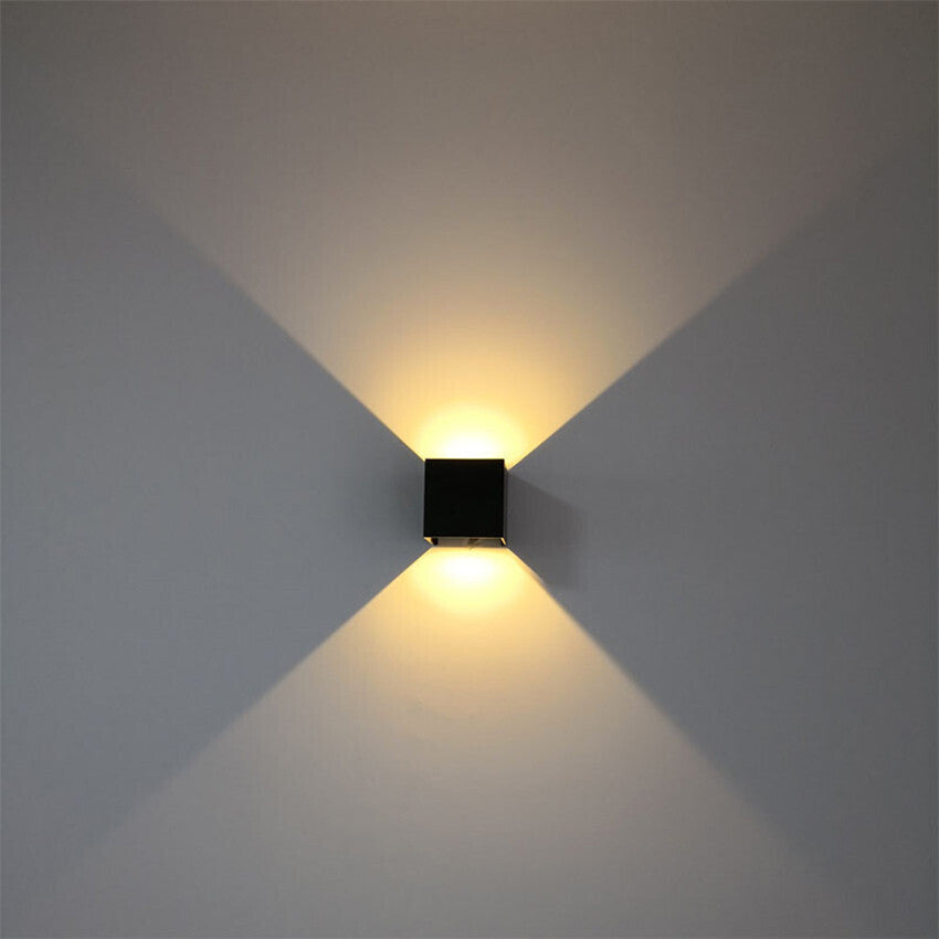 Adjustable Wall Mounted Light