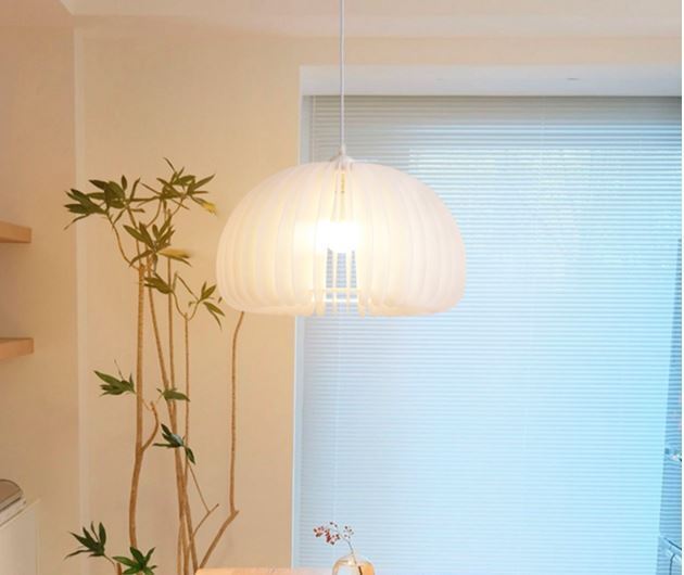 Cream Style Pendant